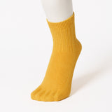 牛乳パックからうまれた 蒸れずに快適 隠れ五本指靴下 ミドル丈